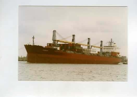 scheepvaart-foto-puebla/waardrecht 1982- ned vlag, Ophalen of Verzenden, Zo goed als nieuw, Motorboot, Boek of Tijdschrift