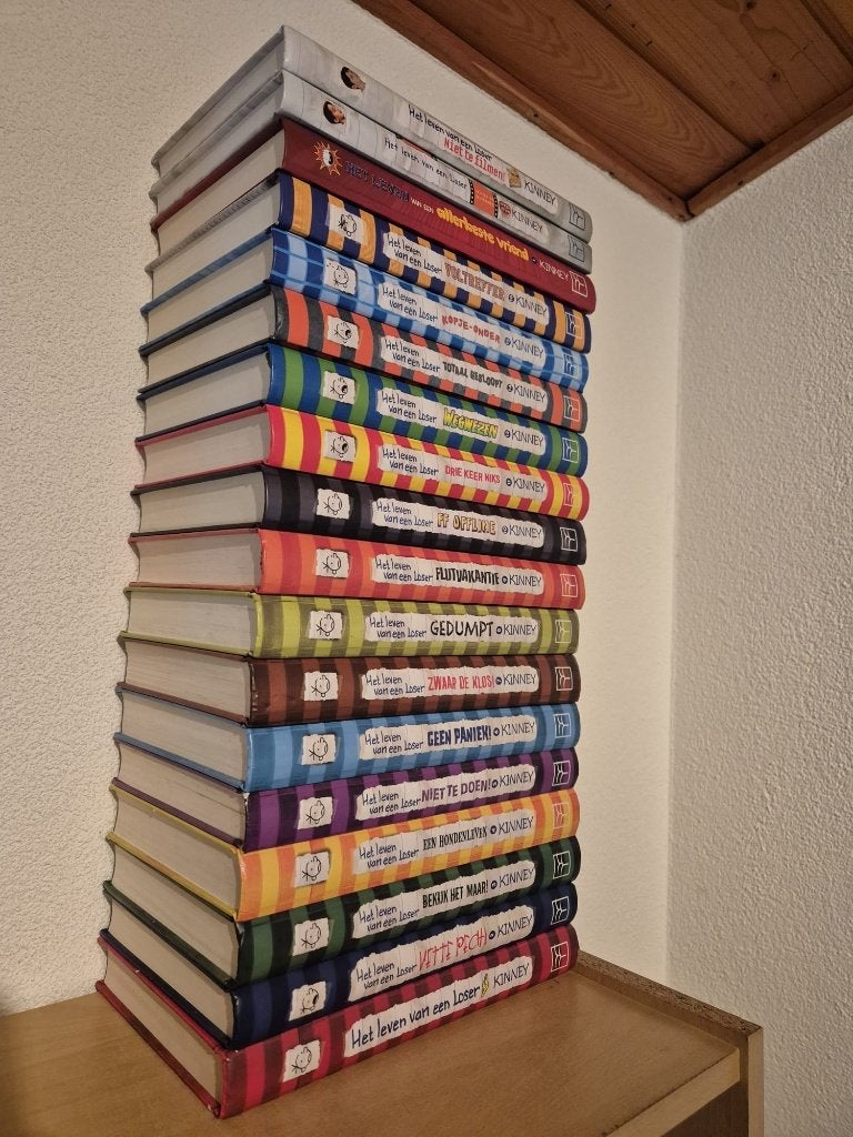 100 KINDERBOEKEN RUTGER&THOMAS LOSER MUTS BOOMHUT, Ophalen of Verzenden, Gelezen