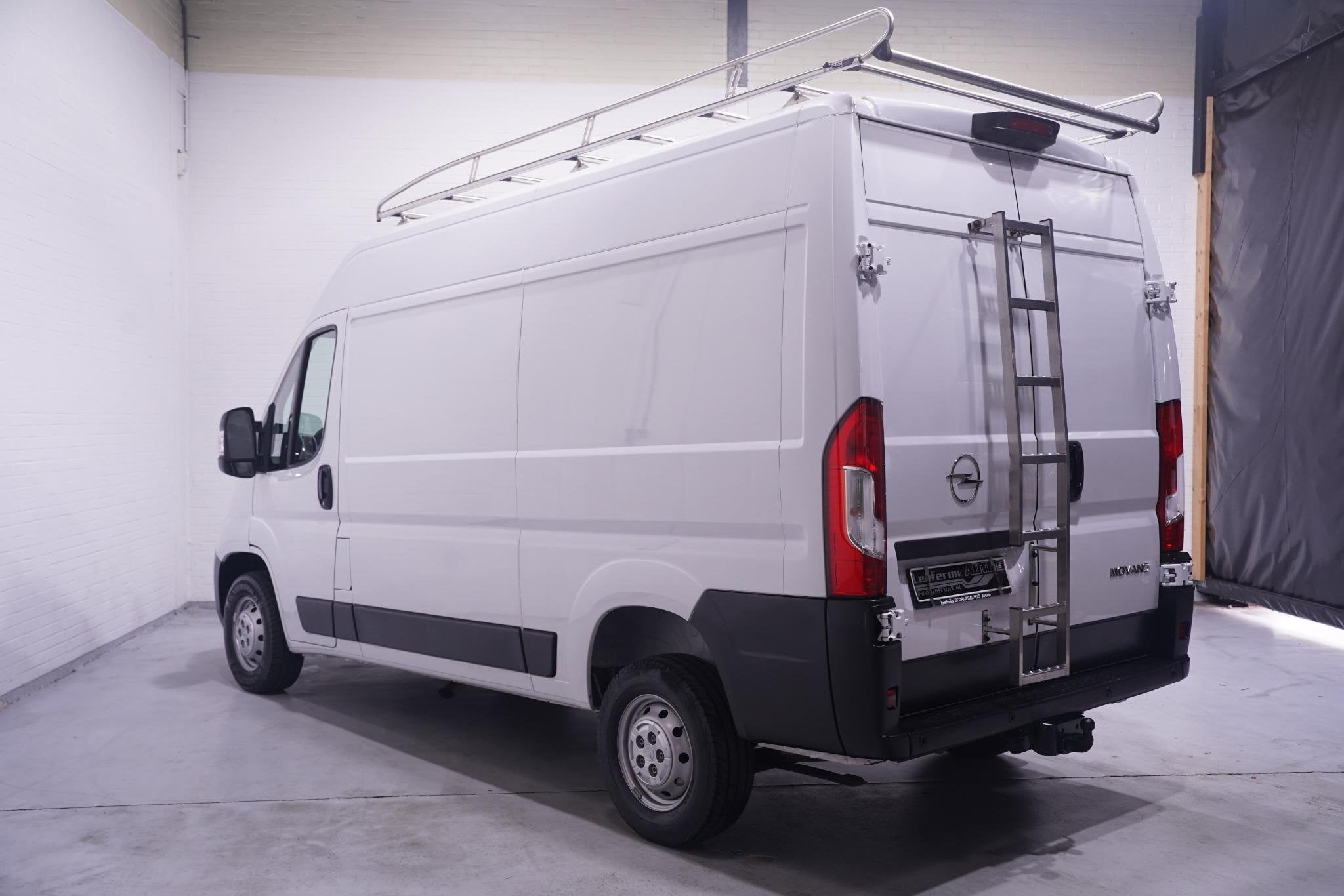 Opel Movano 2.2D 140 pk L2H2 Imperiaal met Trap, Trekhaak Na, Auto's, Voorwielaandrijving, Navigatiesysteem, Stof, Gebruikt
