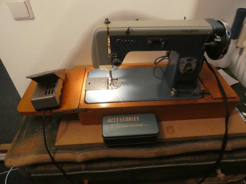 succes de luxe naaimachine, Ophalen, Gebruikt, Naaimachine, Overige merken