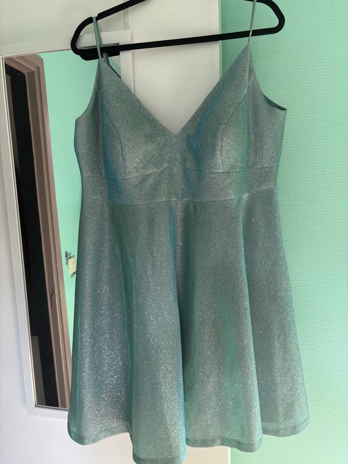 Jake*s cocktail jurk maat 48, mintgroen met glitter, Kleding | Dames, Ophalen, Maat 46/48 (XL) of groter, Zo goed als nieuw, Boven de knie