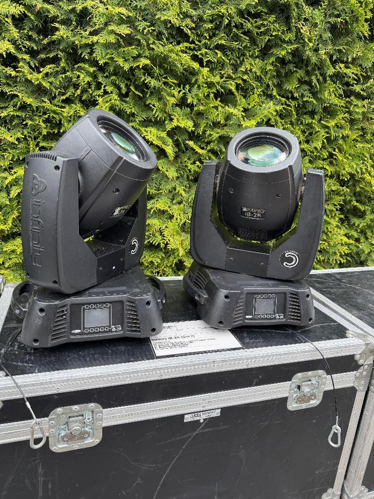 iB-2R Beam Moving Heads incl. flightcases (32 stuks), Ophalen, Gebruikt, Licht