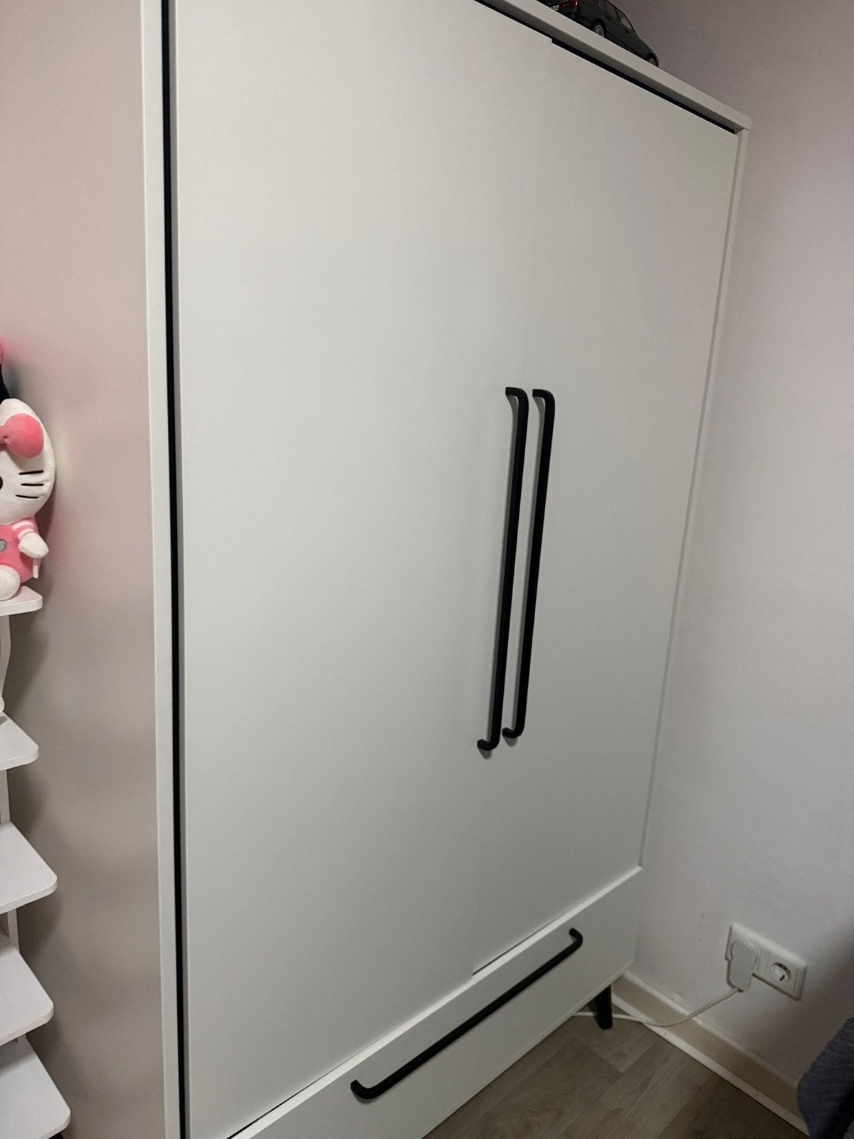 Witte kledingkast met lades en hangruimte, Huis en Inrichting, Kasten | Kledingkasten, Ophalen, 50 tot 100 cm, Zo goed als nieuw