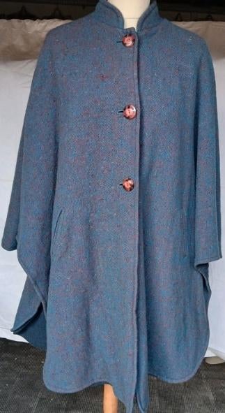 Poncho blauw roze 46/48, Kleding | Dames, Ophalen of Verzenden, Nieuw, Maat 46/48 (XL) of groter, Blauw