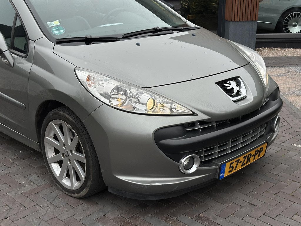 Peugeot 207 CC 1.6 VTi Roland Garros Leer Clima Cruise Open, Gebruikt, 4 cilinders, Cabriolet, 4 stoelen