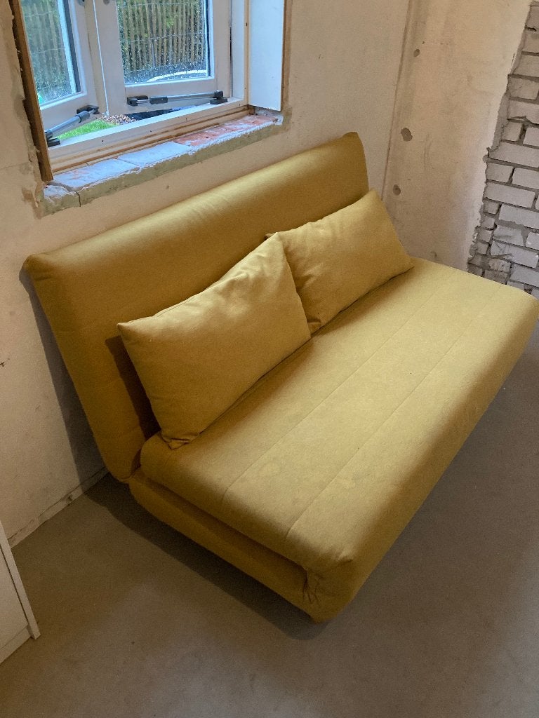 Slaapbankje van MADE, Ophalen, Gebruikt, Geel, 200 cm