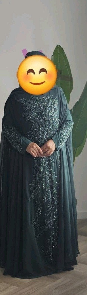 Prachtige groene abaya , gala jurk, Maat 42/44 (L), Ophalen of Verzenden, Onbekend, Zo goed als nieuw