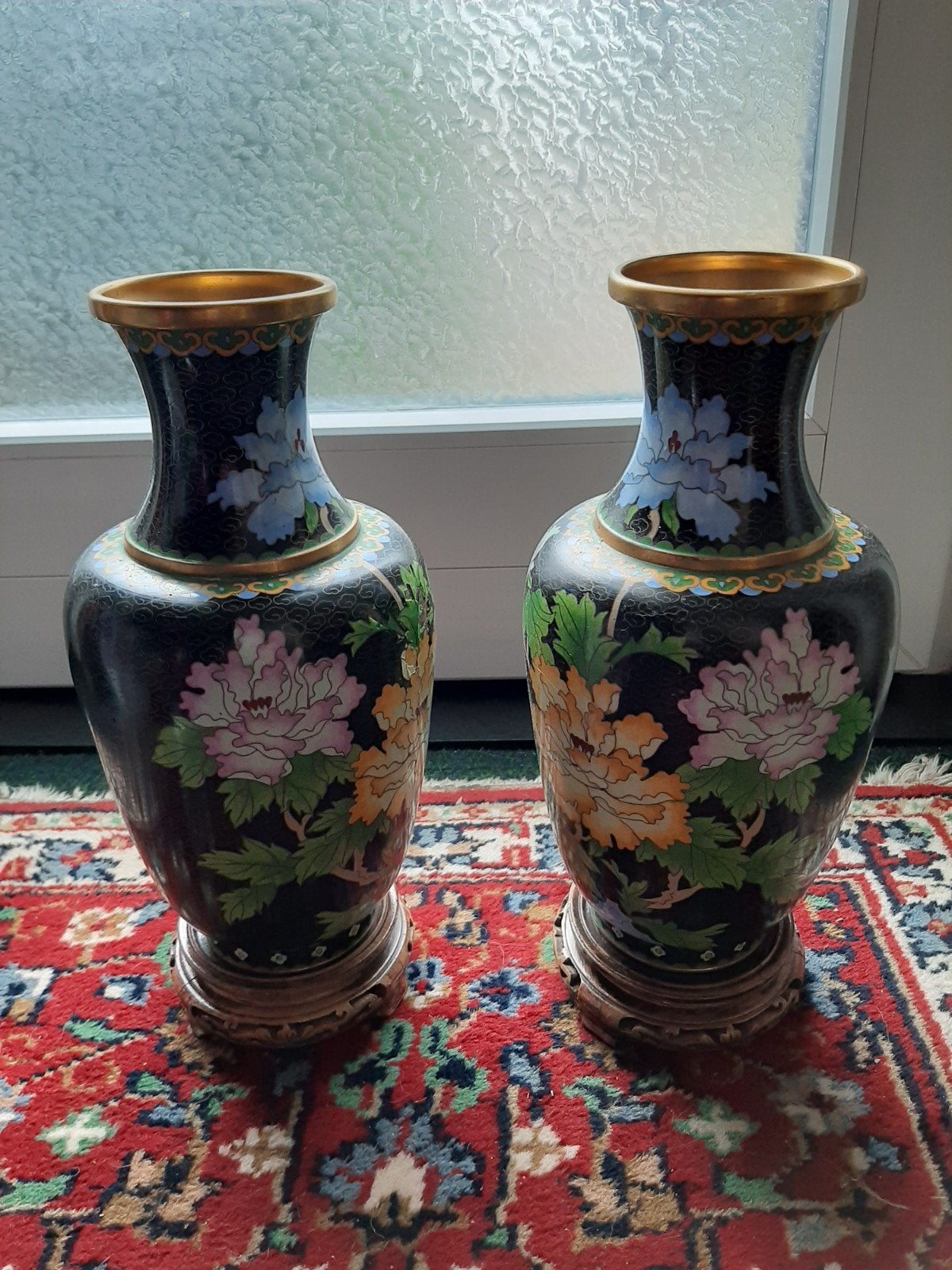 Set van 2 Chinese Cloisonné Vazen met Bloemmotieven, 36 cm, Ophalen of Verzenden