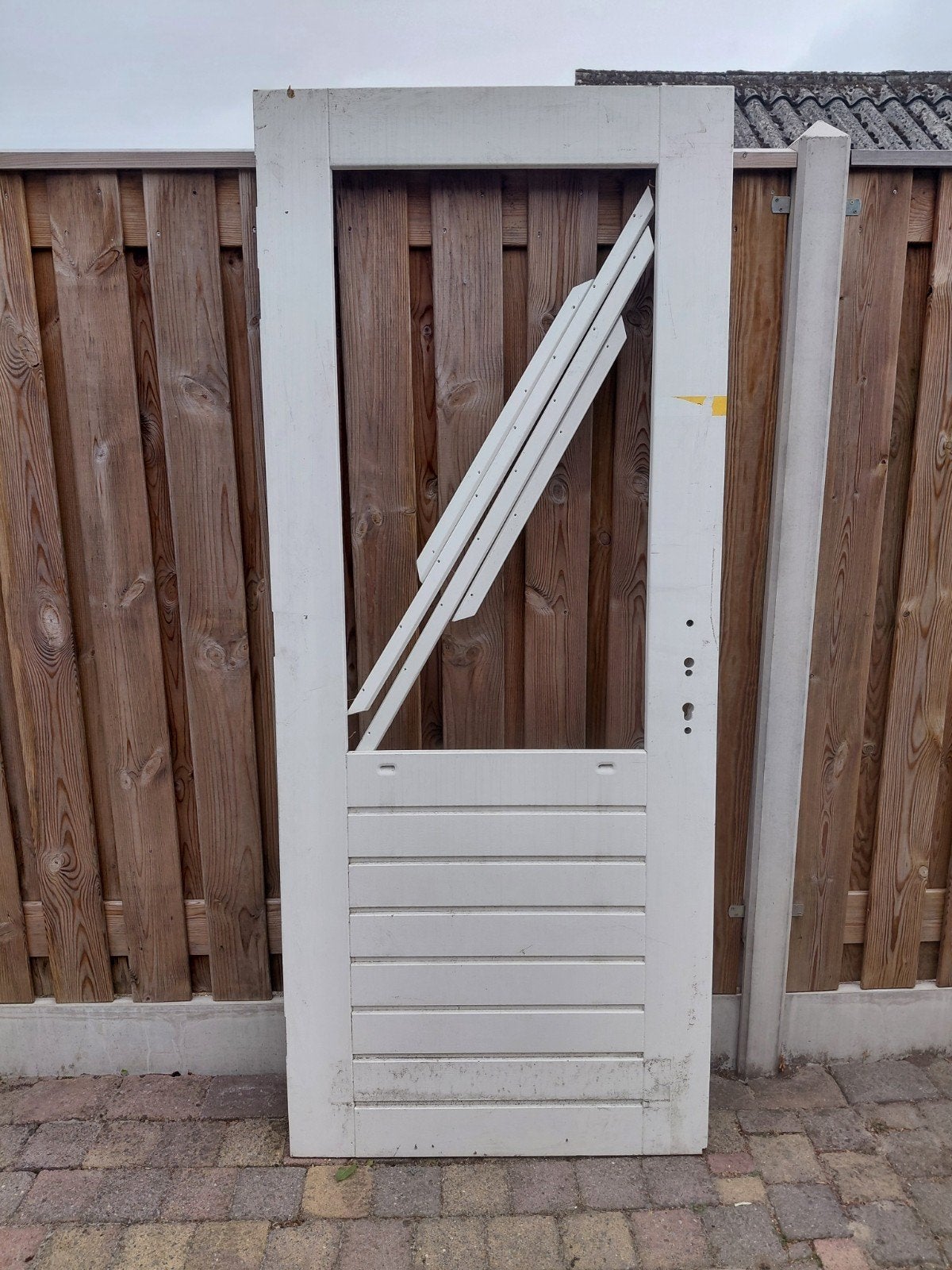 Witte houten buitendeur zonder glas, Ophalen, Gebruikt, 80 tot 100 cm, Buitendeur