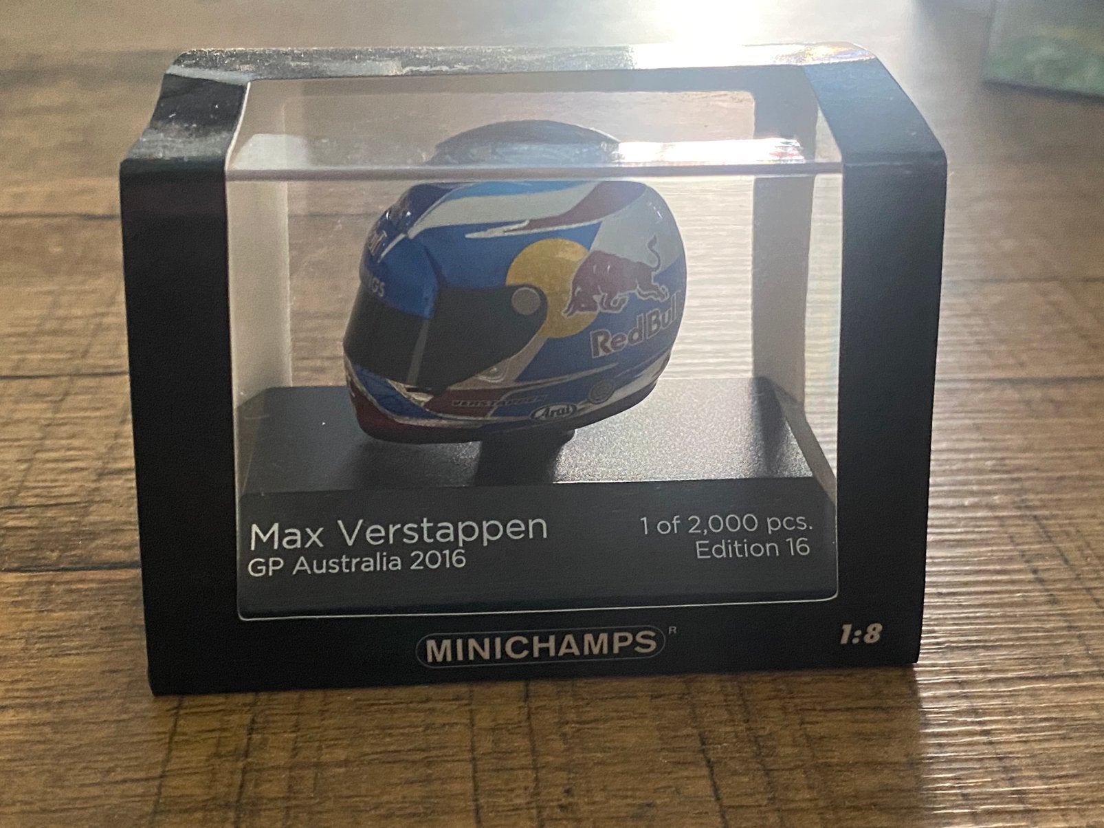 Max Verstappen Australia GP helmet 2016 1:8, Ophalen of Verzenden, Zo goed als nieuw, Auto