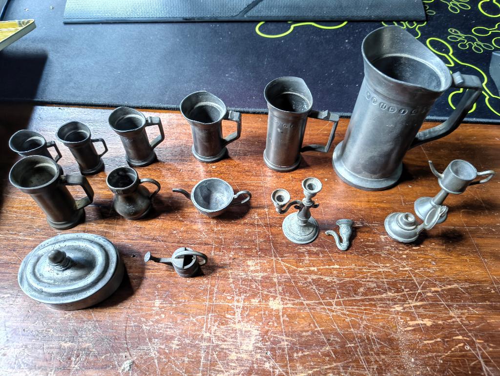Antieke tinnen maatbekers en andere dingen, Antiek en Kunst, Antiek | Tin, Ophalen of Verzenden