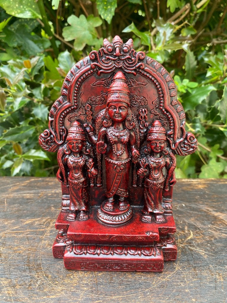 Hindoe-triade Vishnu, Lakshmi en Bhudevi beeld, Ophalen of Verzenden, Zo goed als nieuw, Beeld(je), Hindoeïsme