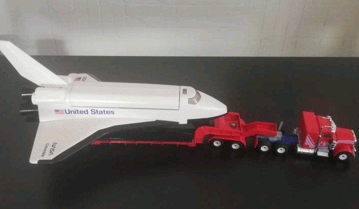 Siku Peterbilt dieplader met NASA Space Shuttle 1/55, Ophalen of Verzenden, Zo goed als nieuw, Bus of Vrachtwagen, SIKU