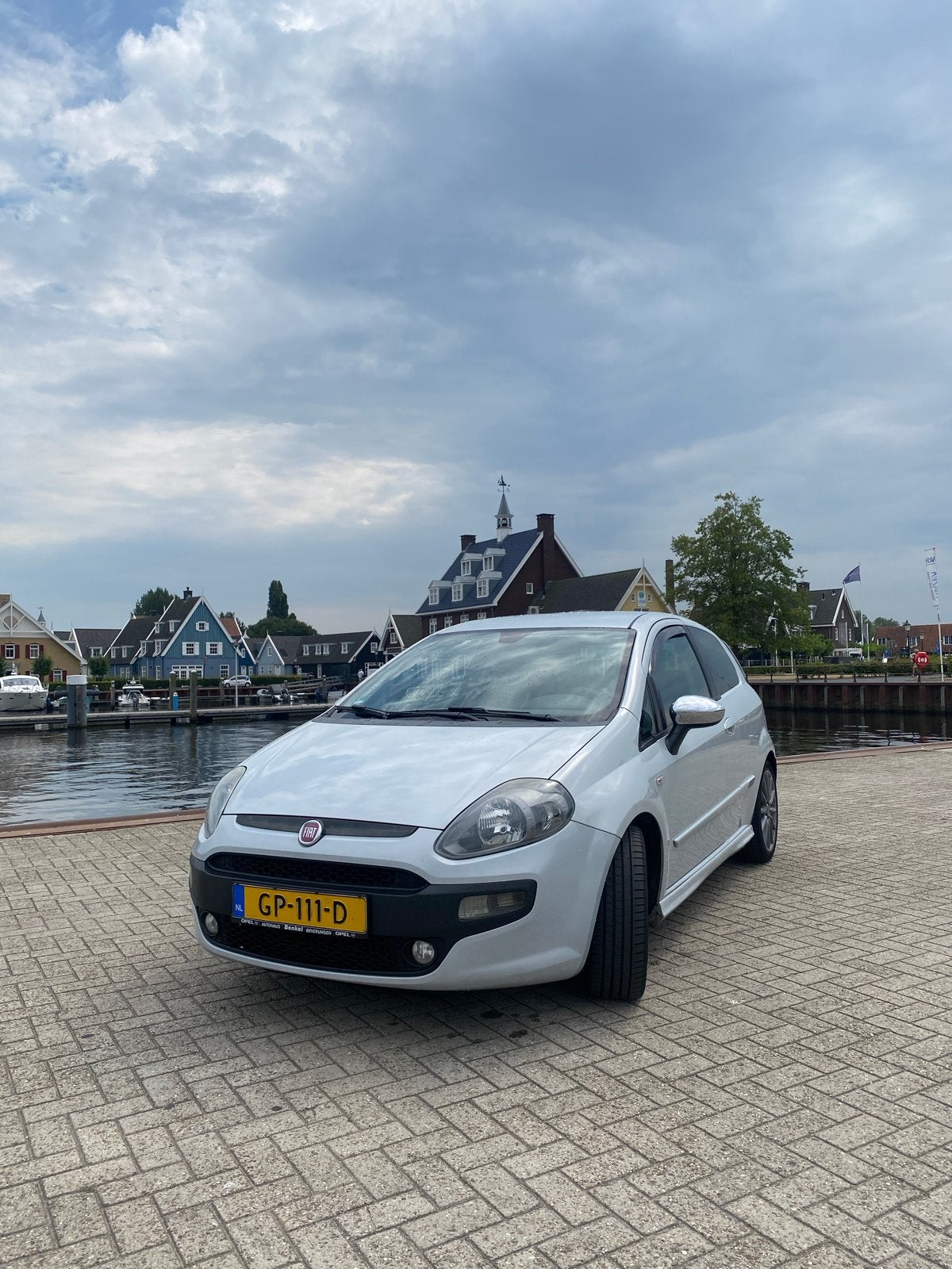 Fiat Punto Evo 1.4 Turbo 135 PK APK 04-2027 Nieuwe koppeling, Auto's, Voorwielaandrijving, 4 cilinders, 400 kg, Handgeschakeld