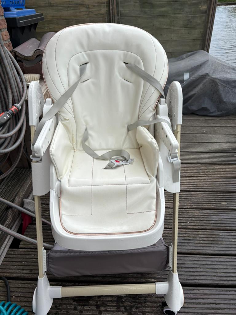Kinderwagen, kinderstoel, Ophalen of Verzenden, Gebruikt, Inklapstoel, Gordel(s)