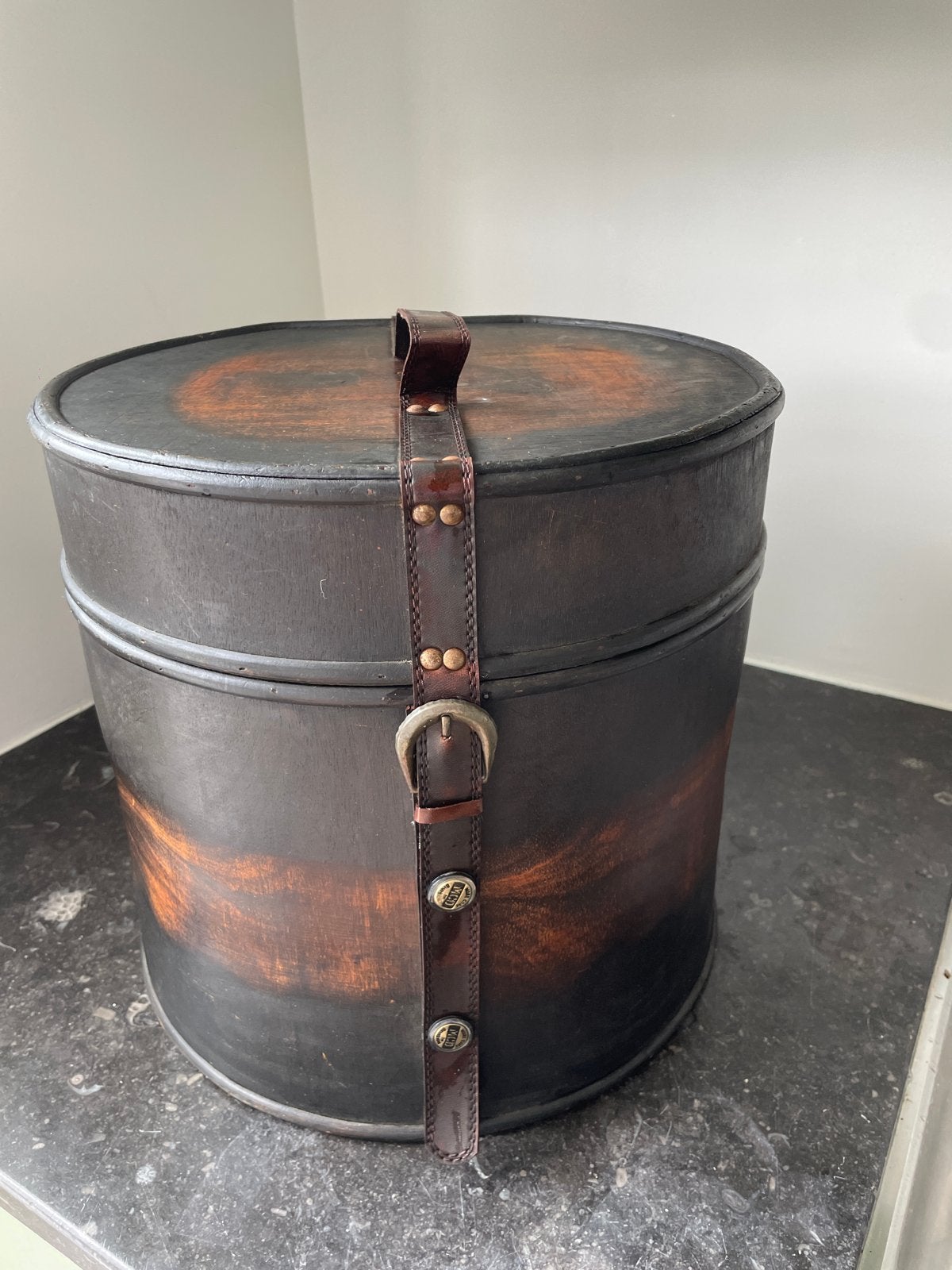 Vintage houten kist van More Core Division met leren riem, Ophalen of Verzenden
