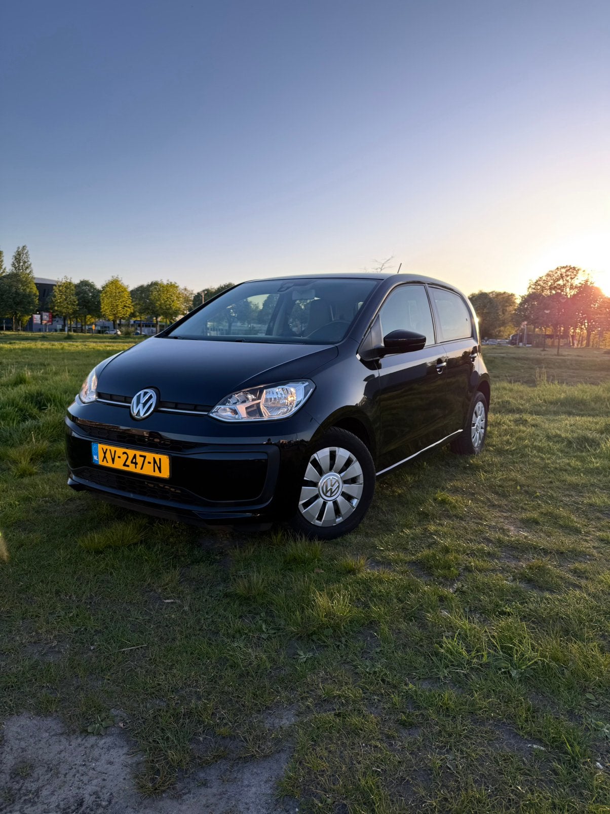 Volkswagen up! Facelift 1.0 60PK 5D BMT 2019 Zwart, Voorwielaandrijving, Up!, 4 stoelen, Zwart