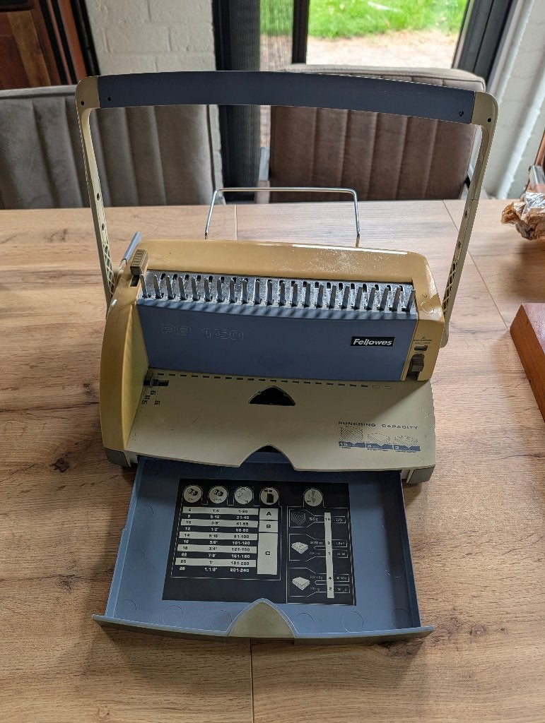 Te koop: Fellowes PB 150 inbindmachine + rollen, Ophalen of Verzenden, Gebruikt