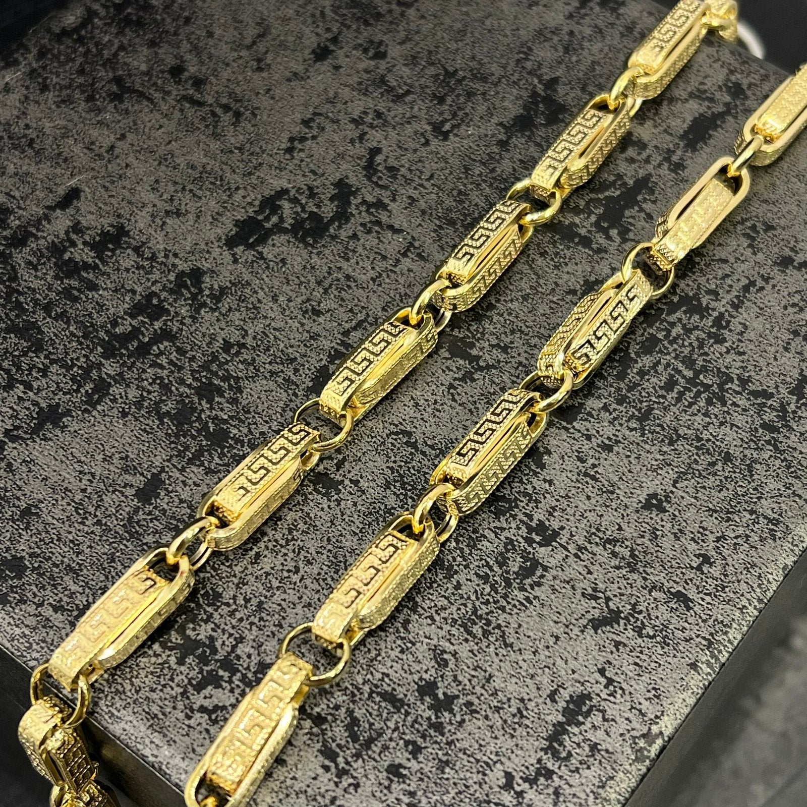 14 karaat gouden ketting versace schakel, Ophalen of Verzenden, Nieuw, Goud