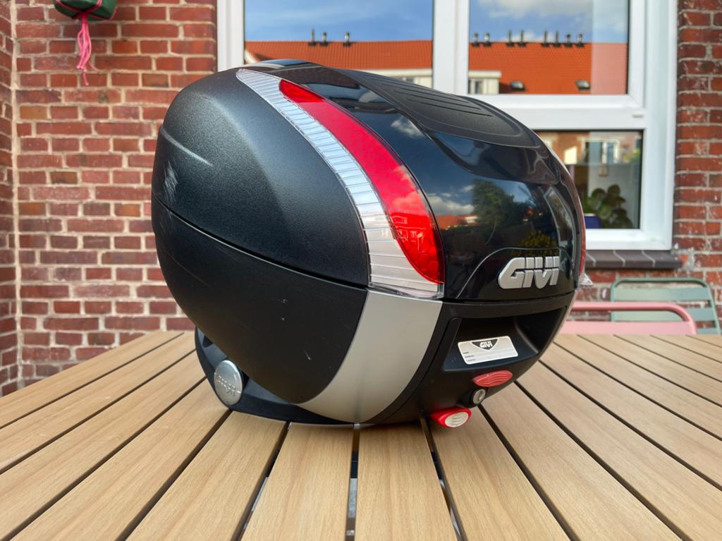 Givi topkoffer, Motoren, Accessoires | Koffers en Tassen, Ophalen of Verzenden, Zo goed als nieuw
