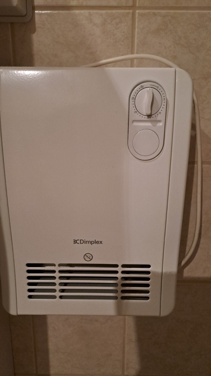 Dimplex Wandverwarming 2000W voor Badkamer/Kleine Kamer, Doe-het-zelf en Verbouw, Ophalen of Verzenden