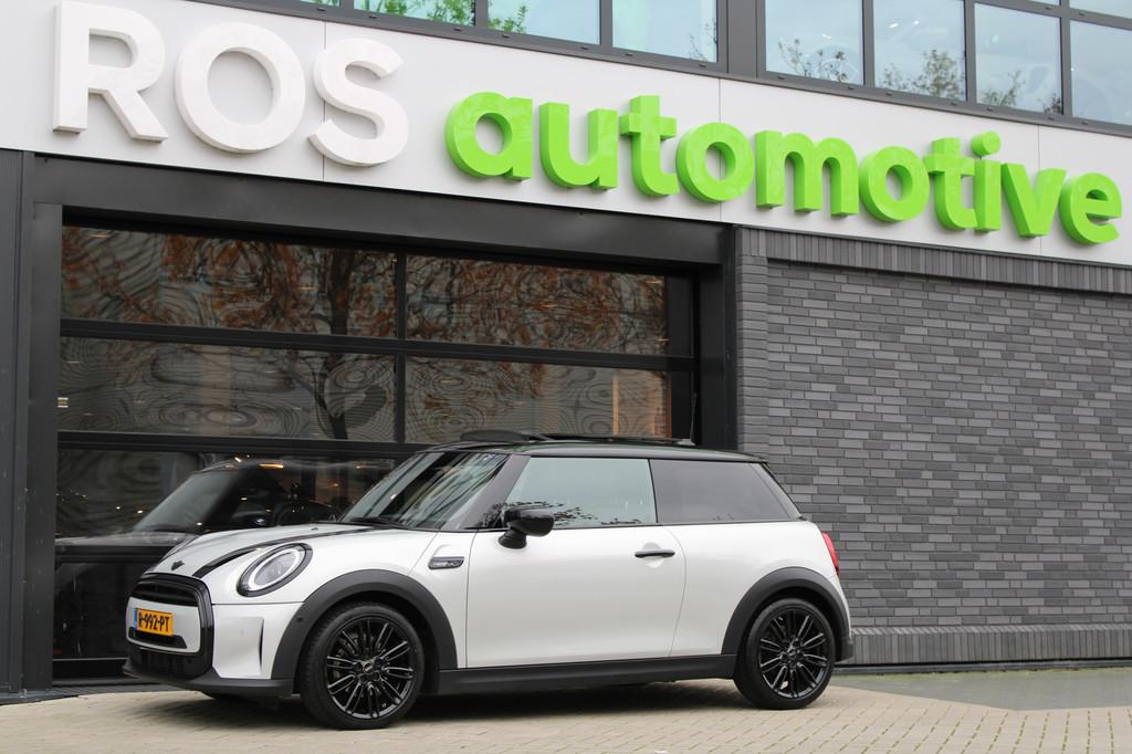 MINI Mini 1.5 Cooper Camden Plus Edition | NAP | PANO | HUD, Auto's, Mini, 136 pk, Gebruikt, 4 stoelen, 49 €/maand