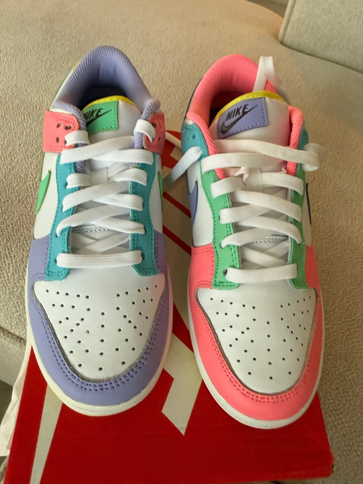 Nieuwe Nike Dunk Low SE White/Green Glow Sunset Pulse - Maat, Ophalen of Verzenden, Nieuw, Wit, Sneakers of Gympen