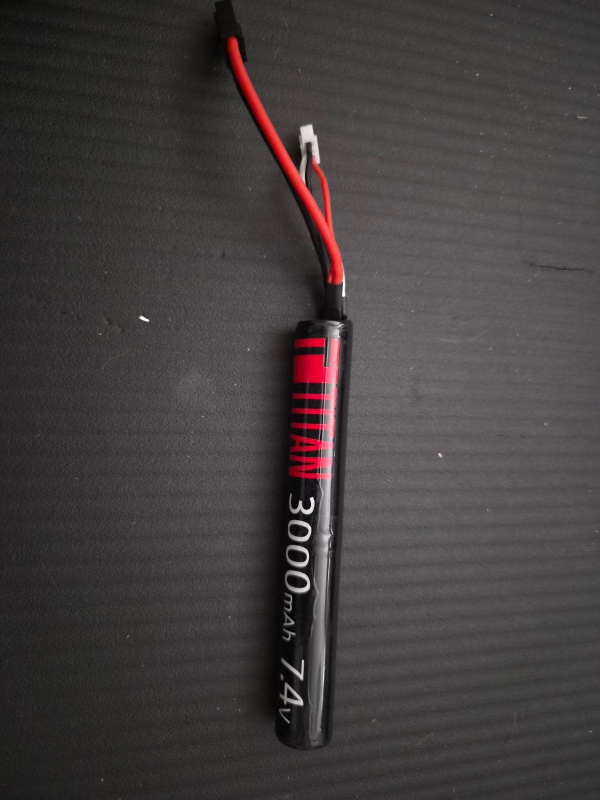 Titan 3000mAh 7.4V Airsoft Batterij - Z.G.A.N., Ophalen of Verzenden, Zo goed als nieuw