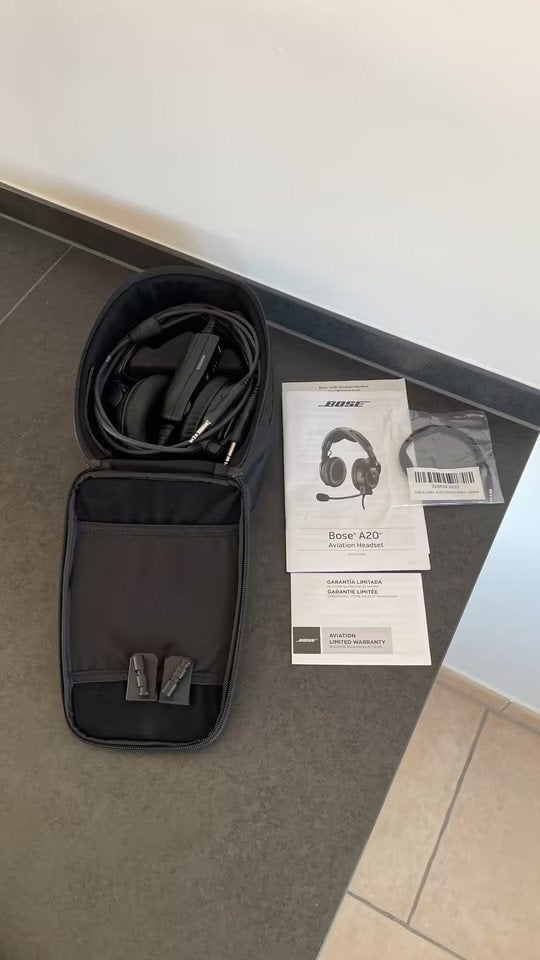 Bose A20 Aviation Headset