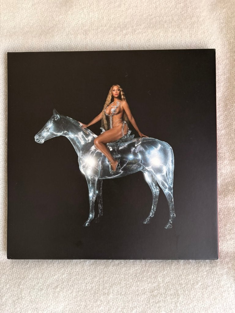 Beyonce Renaissance LP with folder poster, LP, Zo goed als nieuw, Inclusief poster, Verzenden