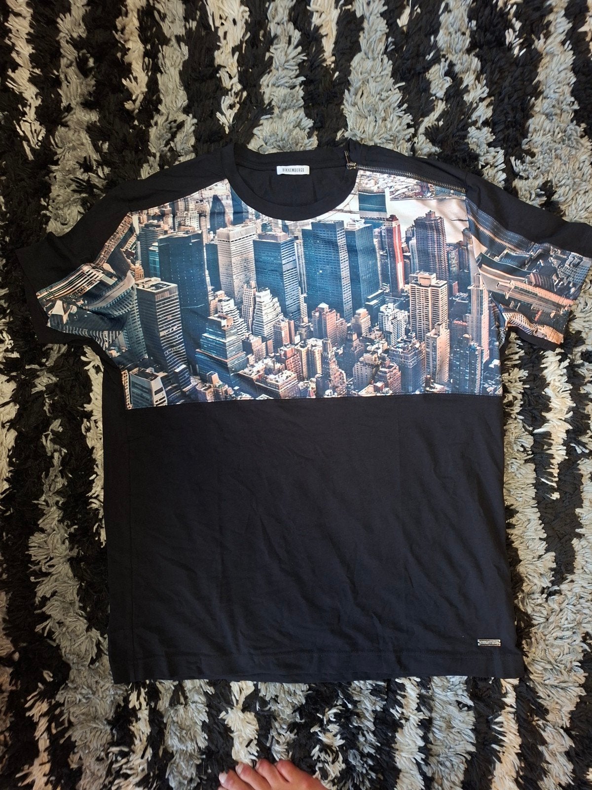 Bikkembergs T-shirt XXL met stadsprint, Zwart, Overige maten, Ophalen of Verzenden, Zo goed als nieuw