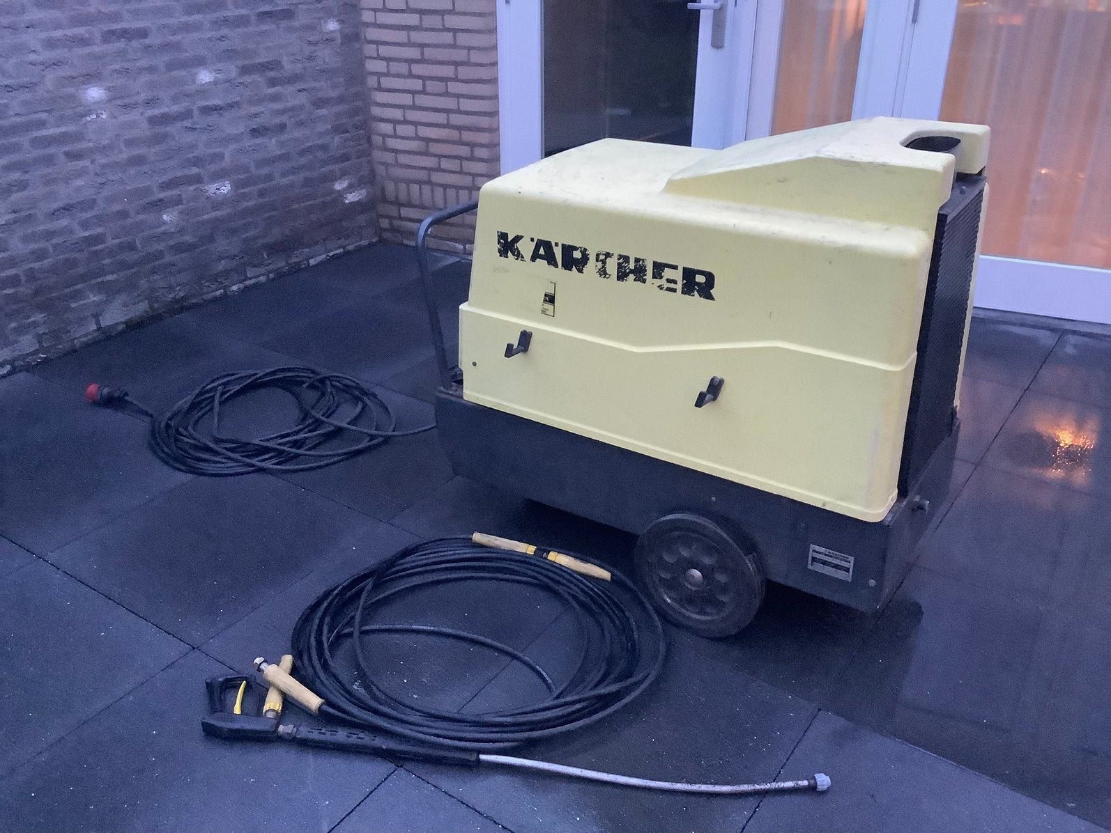 Foto 2 van Karcher hogedruk reiniger.