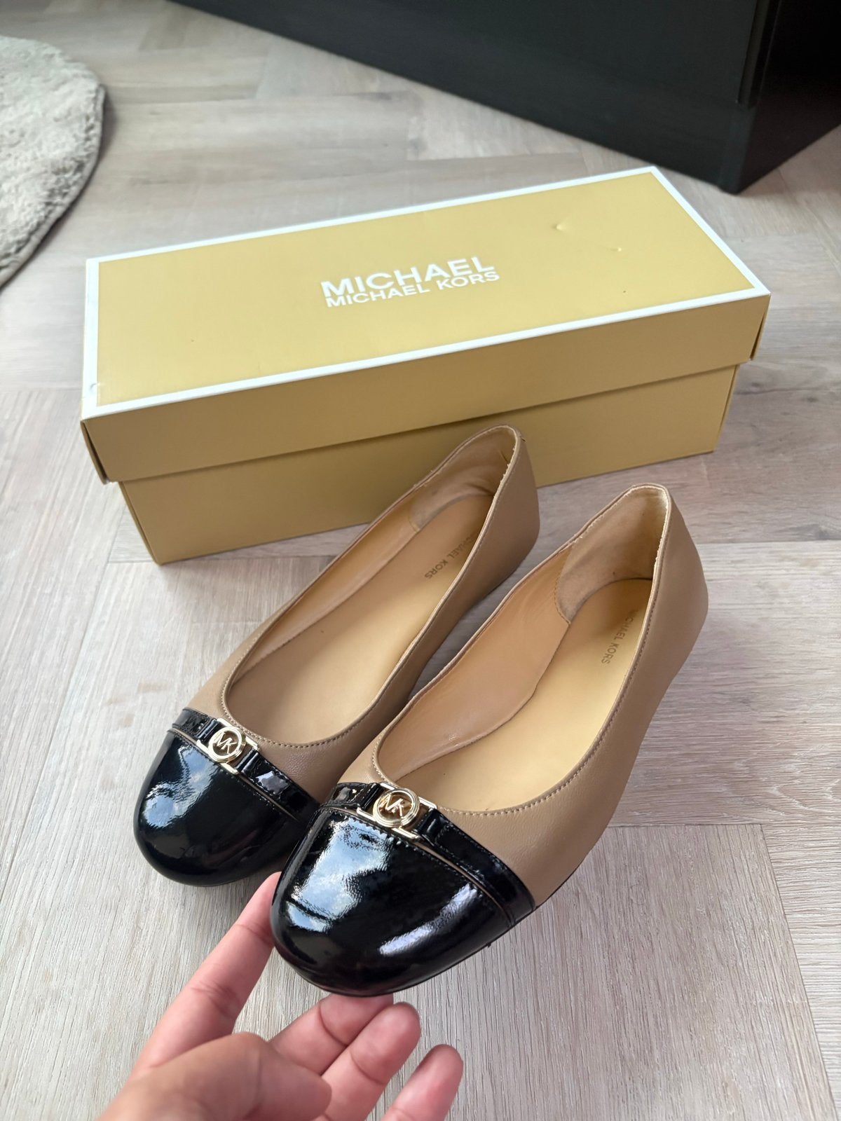 Michael Kors ballerina's maat 37, Ophalen of Verzenden, Gedragen, Beige, Ballerina's