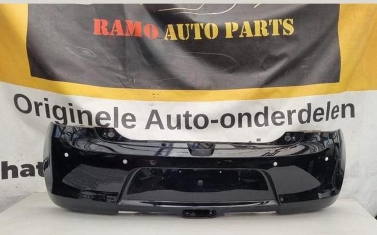Bumper Suzuki Swift MK8 71811-53R 2017-2023, Gebruikt, -, Voor, -