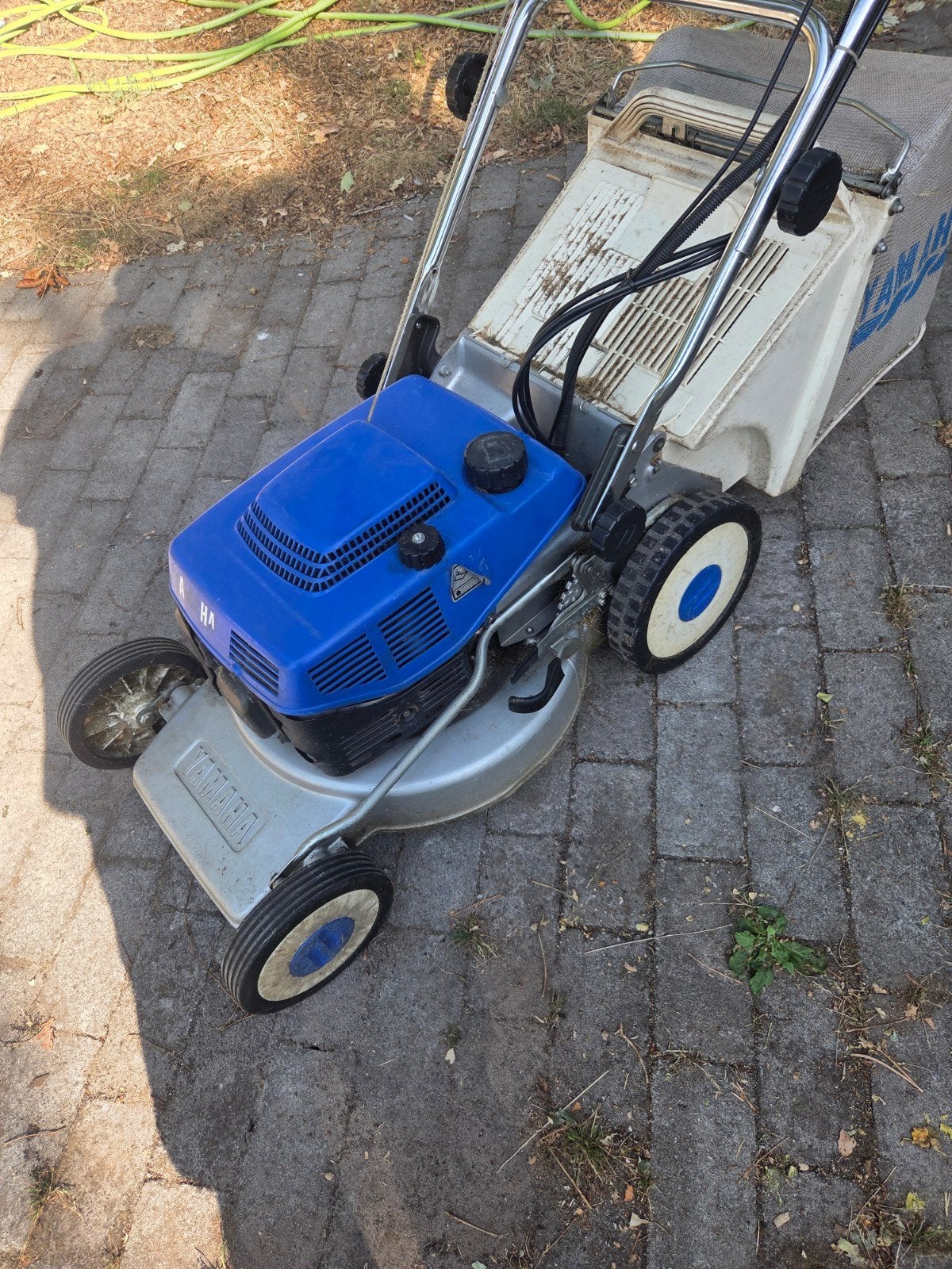 Yamaha YLM 446 Benzine Grasmaaier met Opvangzak, Tuin en Terras, Ophalen, Cirkelmaaier, Gebruikt, Yamaha