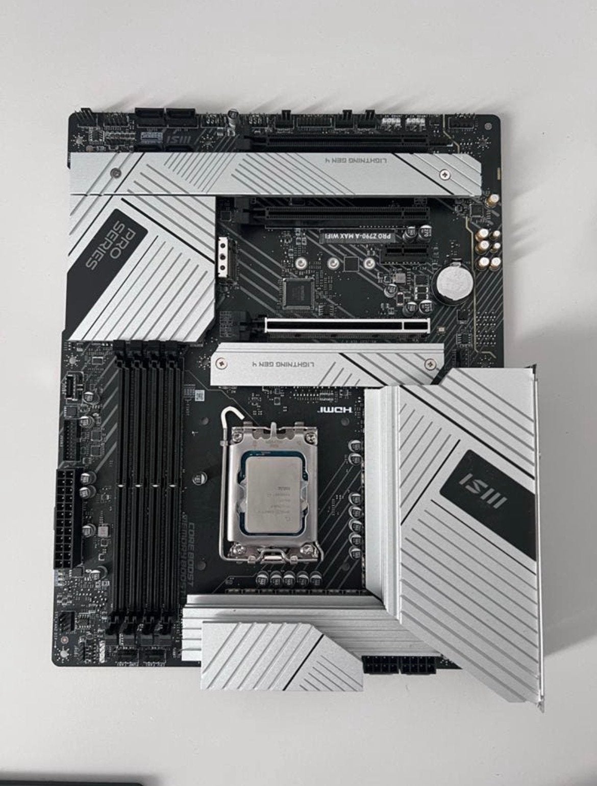 MSI PRO Z790-A MAX WIFI Moederbord, Ophalen of Verzenden, Zo goed als nieuw, Intel, DDR5
