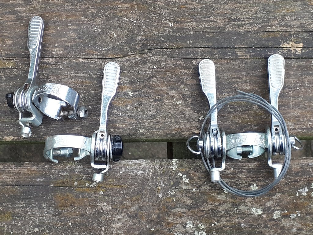 Meer Huret buiscommandeur shifter NOS dubbel en enkel model, Fietsen en Brommers, Staal, Ophalen of Verzenden, Zo goed als nieuw