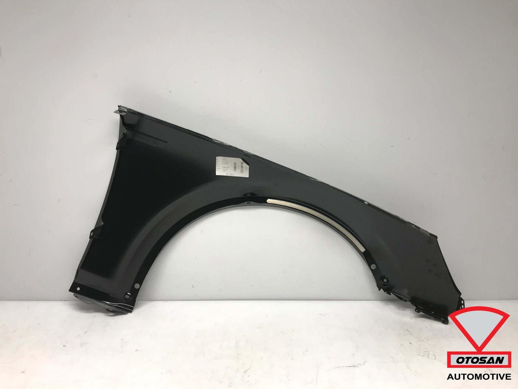 Audi A4 8W Allroad S4 Avant Zijscherm Spatbord Links Nieuw!, Auto-onderdelen, Gebruikt, AUDI AG, Voor, Auto-Union-Strasse 1
85045  Ingolstadt, DE