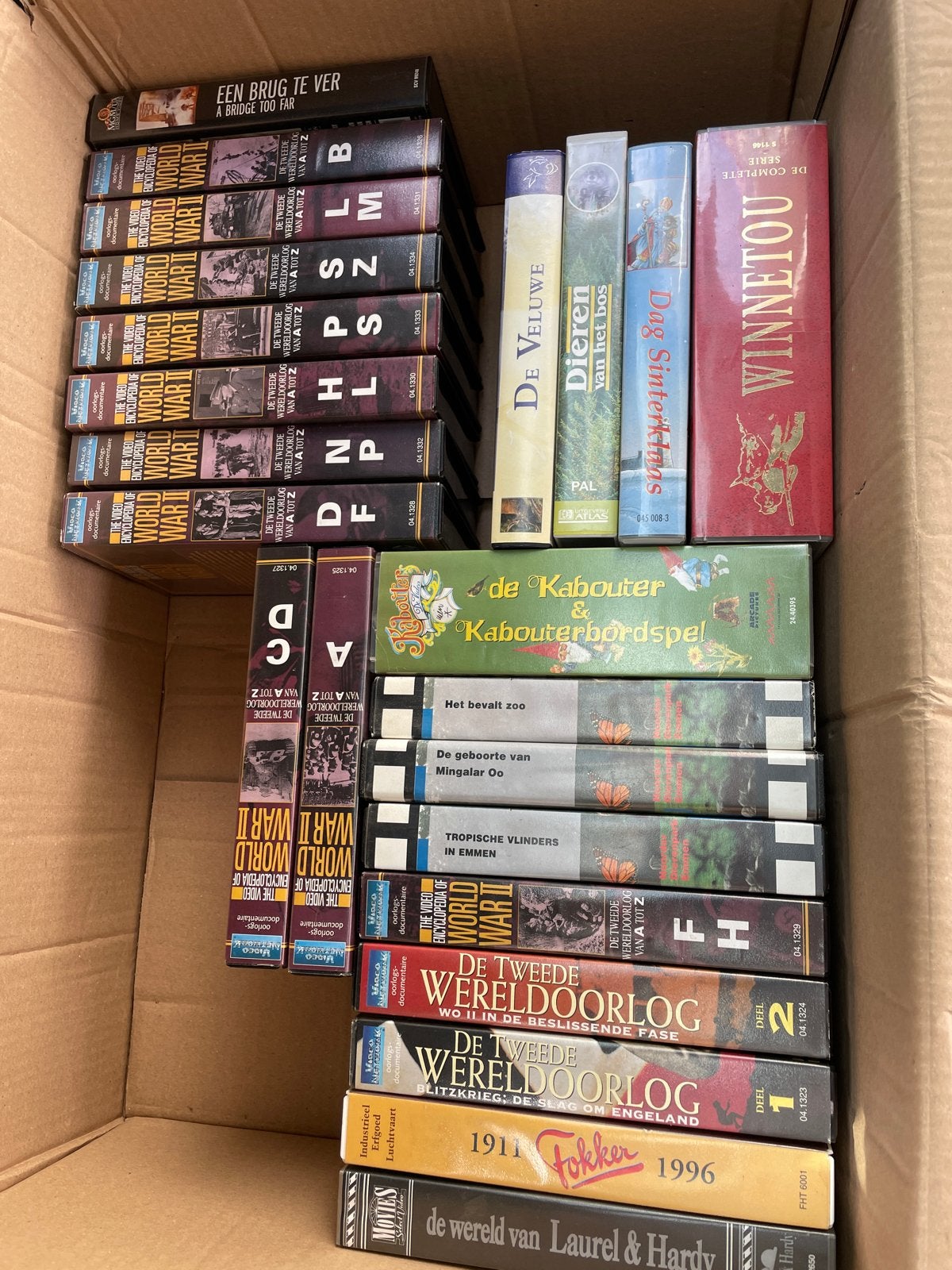 Grote collectie VHS-banden: documentaires, films en meer, Gebruikt, Documentaire, VHS, Ophalen