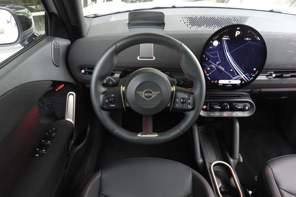 MINI Aceman SE / John Cooper Works / Pakket M / 18" JCW Slid, Auto's, Mini, Gebruikt, Met garantie (alle), Wit, Aceman