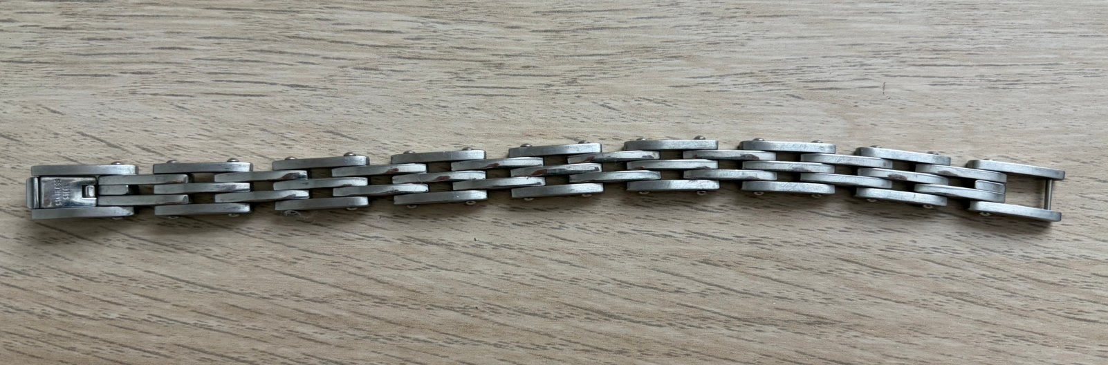 Stijlvolle Heren Armband - Roestvrij Staal, Sieraden, Tassen en Uiterlijk, Armbanden, Ophalen of Verzenden, Gebruikt, Zilver, Staal