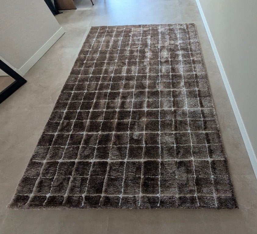 Vloerkleed vtwonen 300/400, Ophalen, Bruin, 200 cm of meer, Zo goed als nieuw
