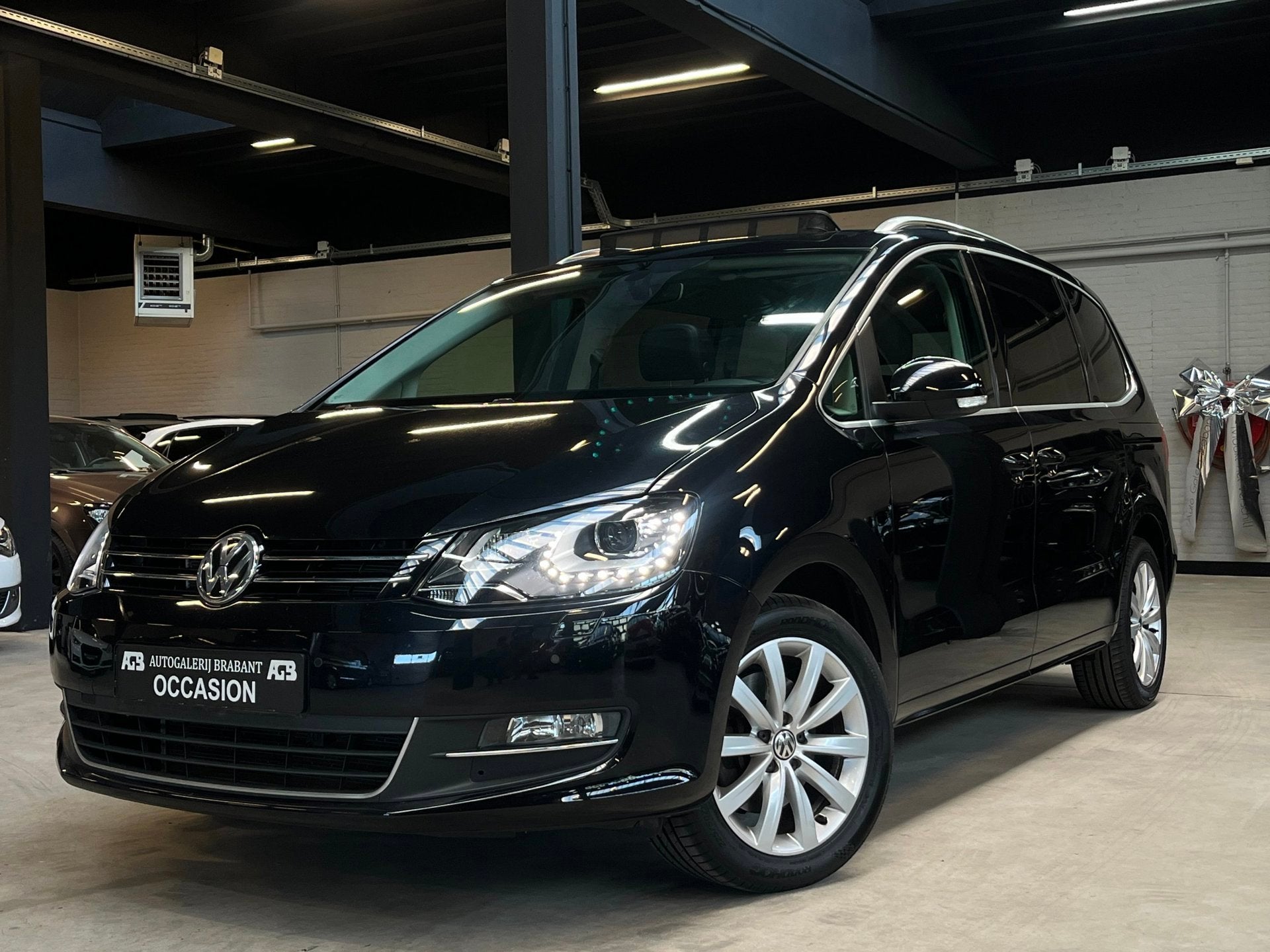 Volkswagen Sharan 1.4 TSI Highline 7pers/Camera/Led/Trekhaak, Auto's, Volkswagen, Voorwielaandrijving, 15 km/l, Euro 6, 4 cilinders