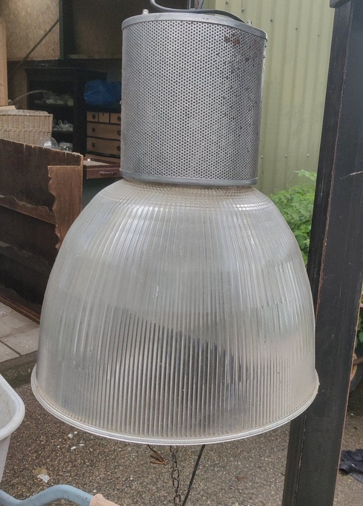 Grote industriële fabriekslampen (E27) - Schuuropruiming, Huis en Inrichting, Lampen | Hanglampen, Ophalen, Gebruikt, Kunststof