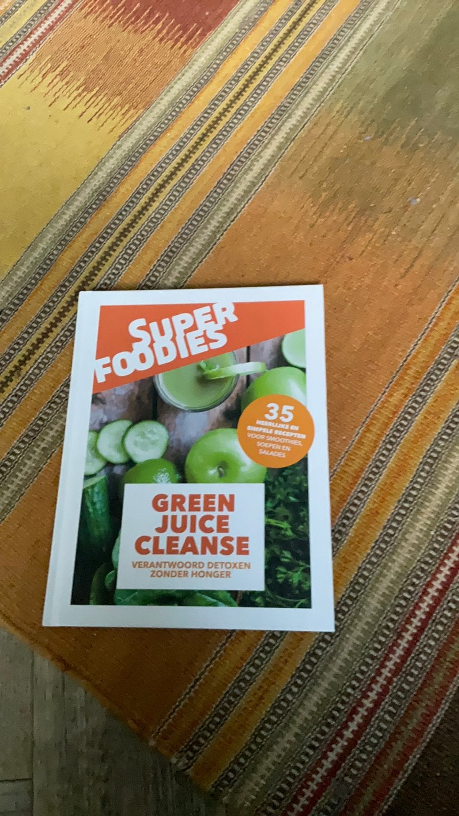 Green Juice Cleanse: Detoxen zonder honger (35 recepten), Voorgerechten en Soepen, Ophalen of Verzenden, Zo goed als nieuw, Gezond koken