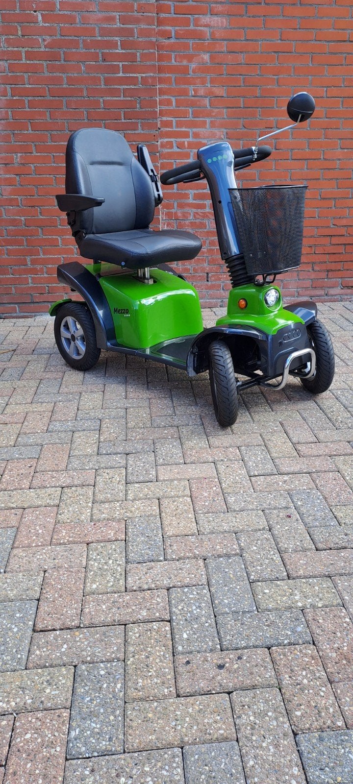scootmobiel mezzo 4 life and mobility, Ophalen, 36 t/m 45 km, Overige merken, 11 t/m 15 km/u