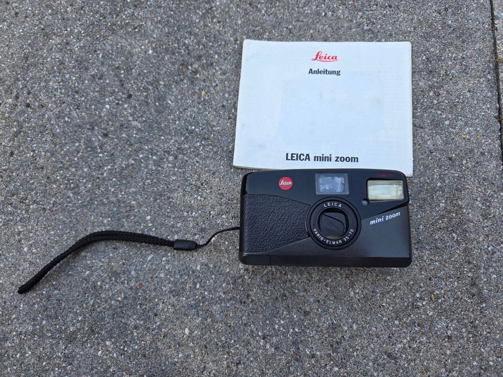 Leica Mini Zoom compact camera met handleiding, Audio, Tv en Foto, Fotocamera's Analoog, Ophalen