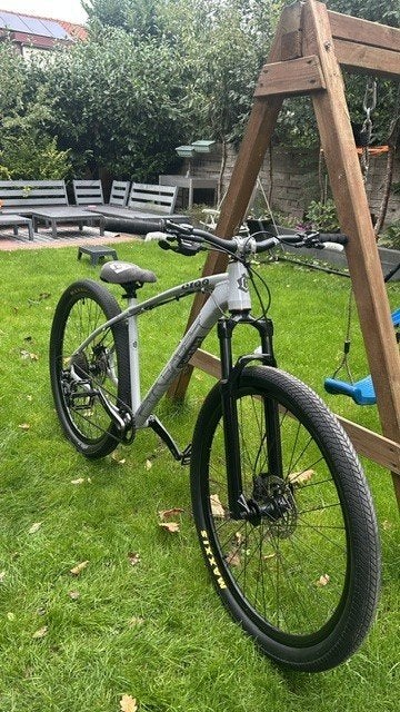 collective c100 pro concrete grey, Fietsen en Brommers, Hardtail, Heren, Zo goed als nieuw, Schijfrem