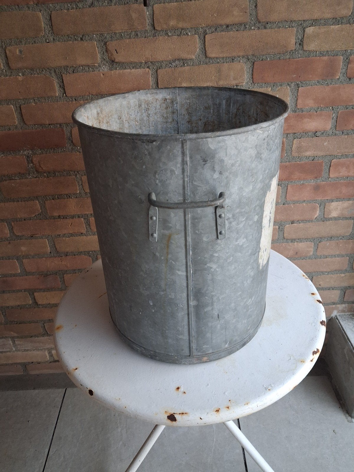 ANTIEK OUD  ......  GROOT ... ZINKEN ,PLANTEN BAK  !!!, Gebruikt, Minder dan 30 cm, Rond, Ophalen of Verzenden