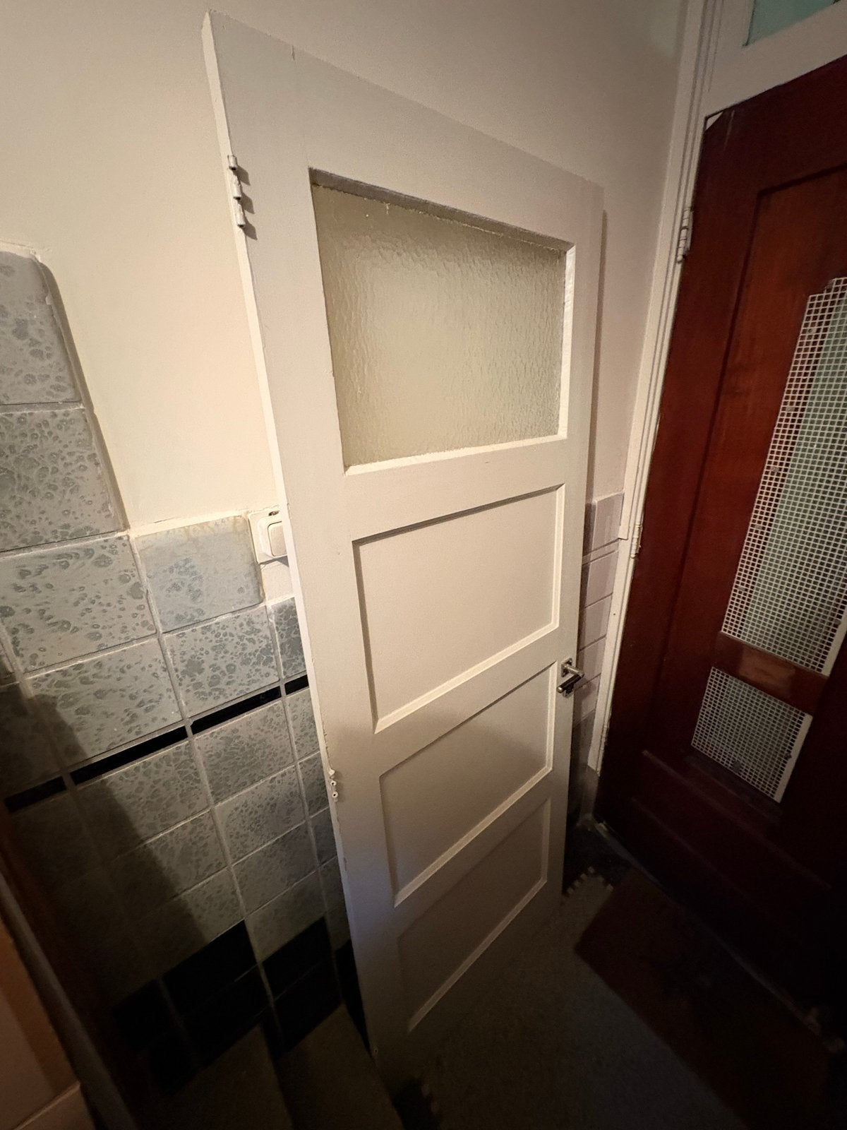 Originele oude binnendeur met raam en handgreep, Ophalen, Gebruikt, Binnendeur, 200 tot 215 cm